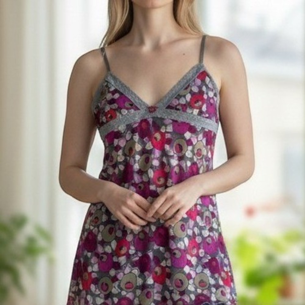 GapBody Nightgown Dress Women M Pink Floral Mesh Lace Trim Great Lettuce Hem Top